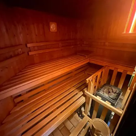 Mit Schwimmbad Und Sauna * Herdecke